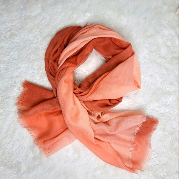 SCARF SOFT/LIGHTWEIGHT in Monochromatic Orange 🍊 - Picture 1 of 10